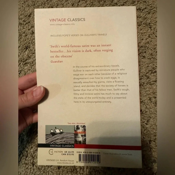 Gulliver’s Travels book - Picture 2 of 5